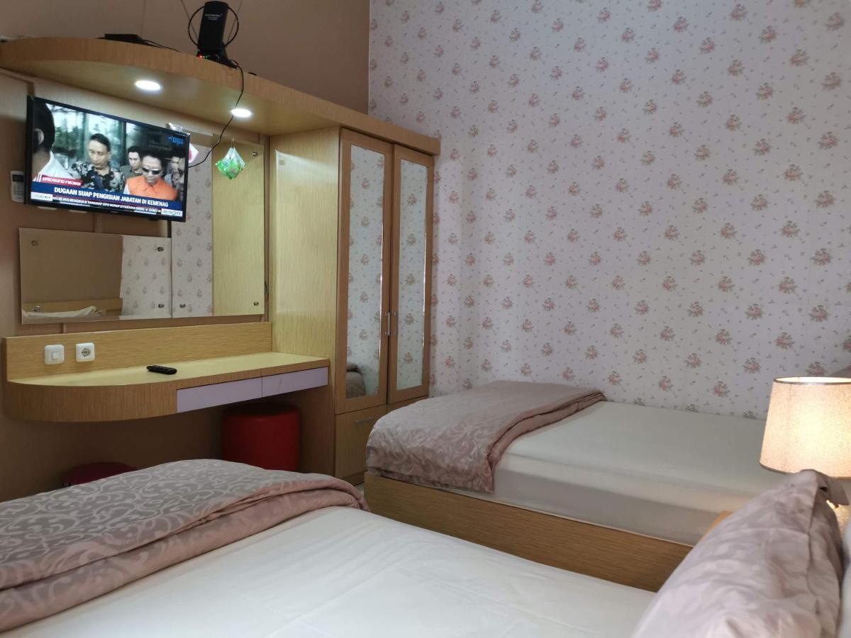 Nariska Suite Homestay Джок'якарта Екстер'єр фото
